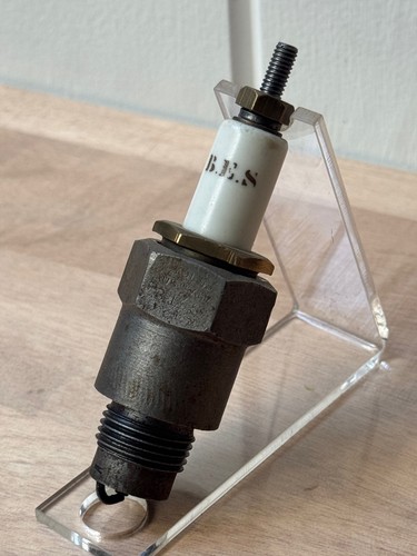 Vintage B.E.S VICTOR 18mm Australian Made Spark Plug Motorcycle Aviation Auto