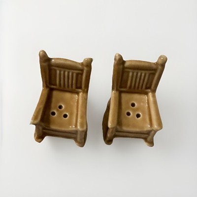 Cracker Barrel Porch Rocking Chair Salt & Pepper Shaker Set  3526-63