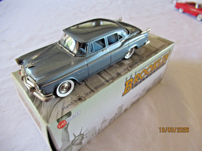 Motormax - 1:43 - Chrysler 1955 C300 Coupé