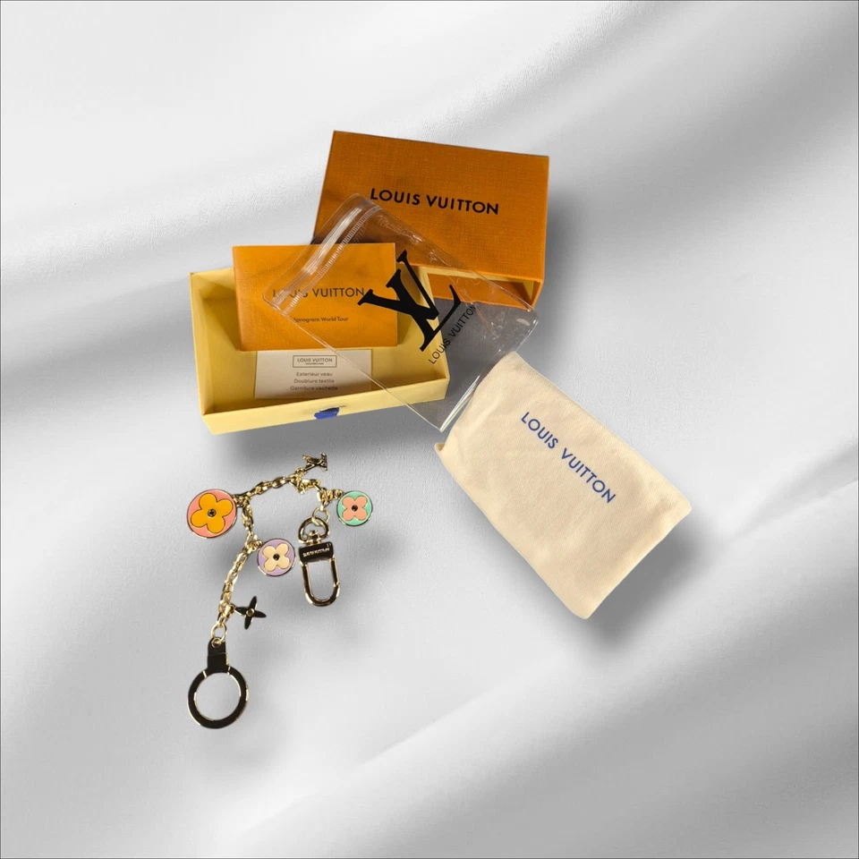 Подвеска для сумки с мешком для пыли и подарочной коробкой - Изображение 2 из 4