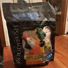 Roudybush Low Fat Maintenance - Crumble 44oz Bird Food Bird Pellets Parrot Food