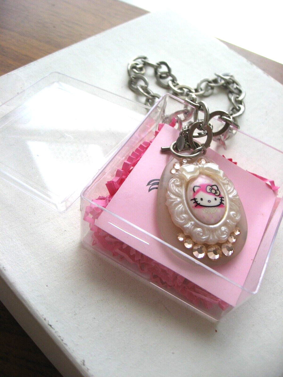 Tarina Tarantino Necklace Hello Kitty Pink Head Crystal Cameo New