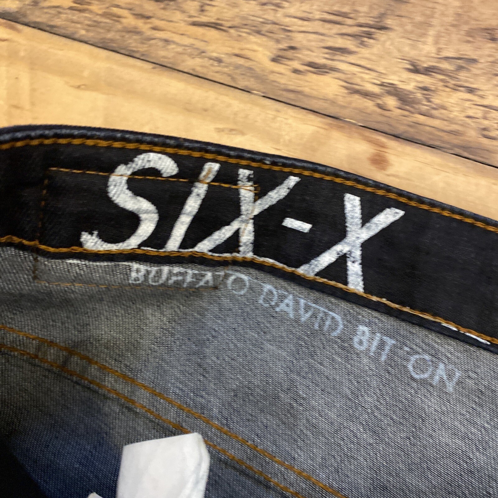 Buffalo David Bitton (A5) 40W 29L Six-X Basic Sli… - image 6