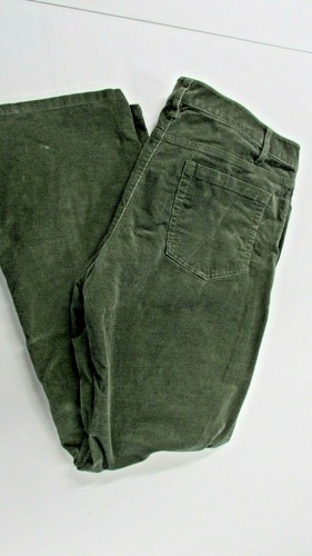 P14 Olive Green Corduroy Jeans 