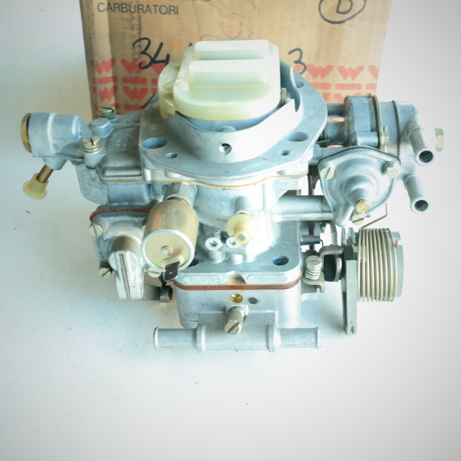 Pièce Chrysler 2000 carburateur Weber 34ADSD 3/400 34 ADSD d'origine stock ancien