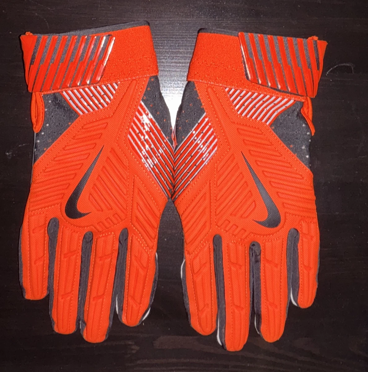 Nike シグネチャーグローブ オレンジ Orange Nike Football Gloves for sale - eBay