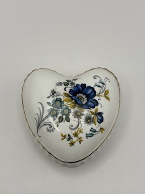 Royal Tara Herz Schmuckkästchen Seifenschale mit Deckel Irish Bone China Floral