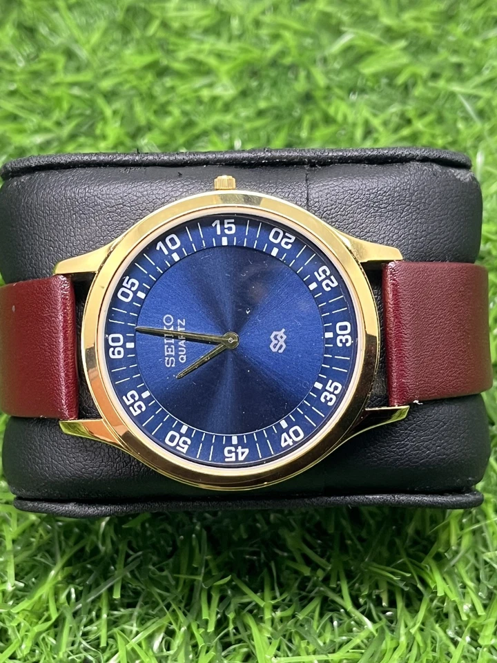 Тонкий бак Seiko винтажные кварцевые часы Японии наручные часы для мужчин синий циферблат - Изображение 3 из 4