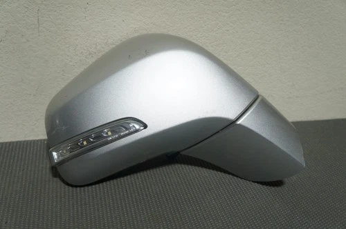 2013-2020 BUICK ENCORE OEM PASSENGER SIDE POWER SIDE MIRROR SILVER BLIND SPOT