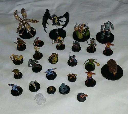 Lot Of 27 Dungeons & Dragons D&D Miniatures Figures 2017 2018 Wizards Fantasy