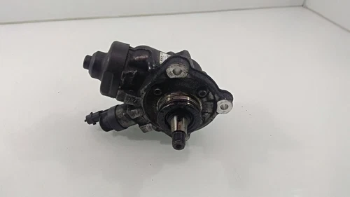 0445010596 Pompe boutiques Injection Diesel pour HYUNDAI I40 CW (VF) * 2017 2413158