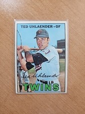 1967 Topps  #431- Ted Uhlaender - Minnesota Twins -Mid-High #