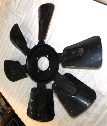 1969 Lincoln Continental Mark III ORIG 460 4V 6-BLADE ENGINE COOLING FAN 19" - Picture 3 of 9