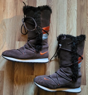 NIKE スノーブーツ Nike Brown Suede Winter Boots Woman's Sz 8.5 Side Zip Faux Fur
