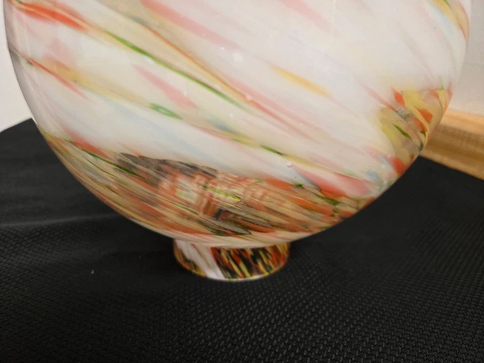 Antigo grande arandela globo de vidro arte feita à mão: efeito de cores redemoinhadas, etc... - Imagem 3 de 4