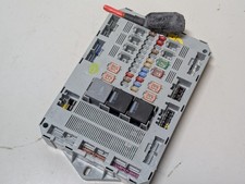 2010-2011 JAGUAR XF Rear Trunk Tail Gate Relay Fuse Box Unit 9X23-14D628-BB