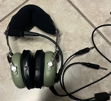 David Clark H10-13S Aviation Headset GA Plugs See Description