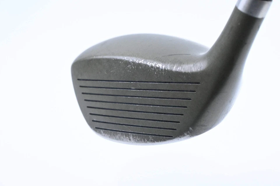 Mizuno Hot Metal Driver / 11 Degree / Regular Flex Dynamic Gold Shaft - Image 4 of 4