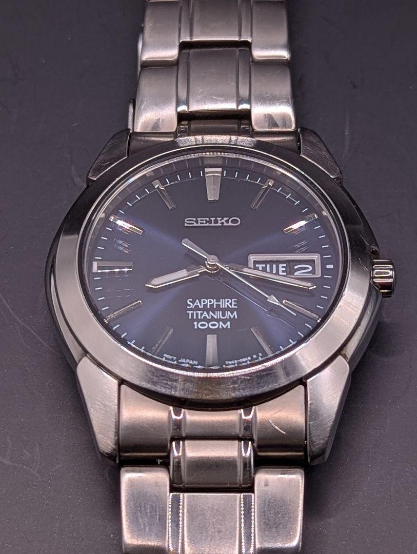 Seiko 7N43-0AS0 Quartz 40mm Titanium Navy Dial 18.5cm 7.28in