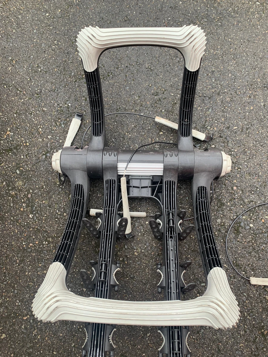 GOOD COND THULE RACEWAY 9002 BIKE CAR TRUNK RACK FOR 3 BIKES No KEY