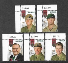 AUSTRALIAN  LEGENDS THE VICTORIA CROSS SET MILTARY MNH 2014