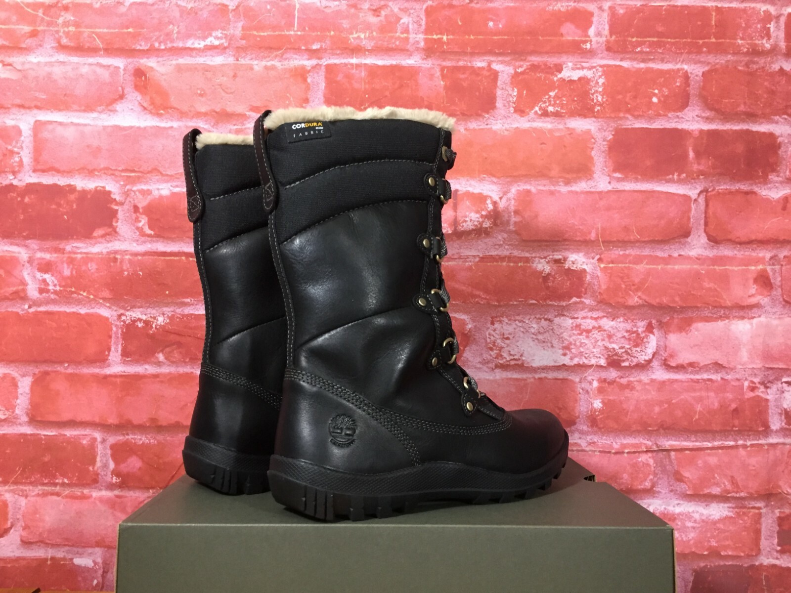 timberland mount hope black