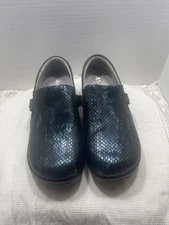 Alegria 38 Black And Blue Metallic Clogs US Size 8