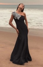 Mac Duggal 11810 Black Crepe One Shoulder Gown With Crystal Flower Size 6