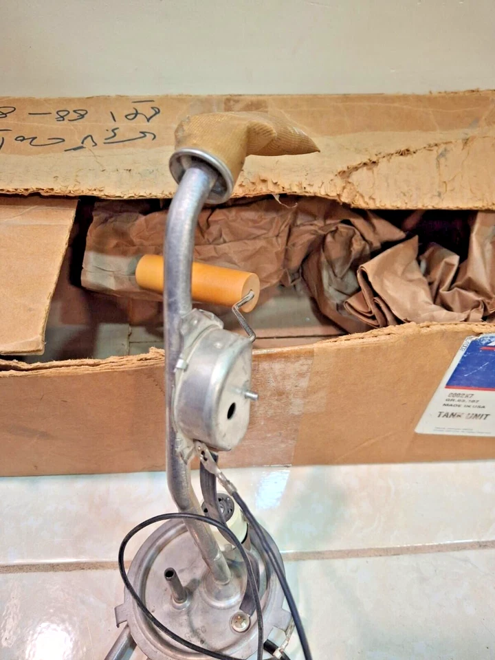 Unidad de envío de combustible GM 25091611 sin bomba Caprice Pontiac Parisienne 1986-1988 Foto 4 de 4