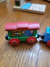 Brio Wooden Railway Train Track Zoo Car