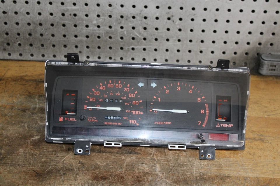 1992 Mazda B2200 B2600i PIckup Truck Instrument Cluster Genuine OEM - Image 2 of 4