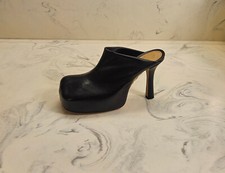 New Bottega Veneta 'Stiv Pelle' Mules Black Womens 6.5 US 36.5 Eur. MSRP 970
