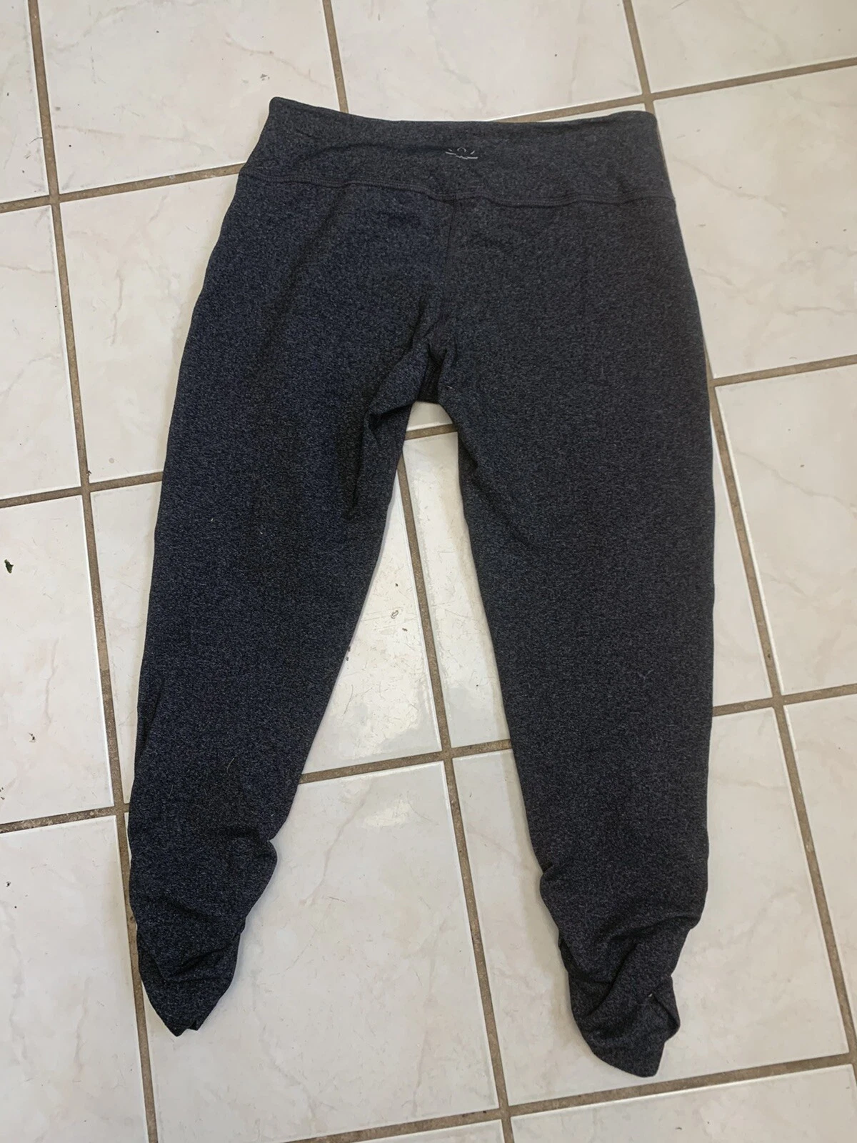 beyond-yoga dark heather ruched legs leggings