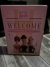 NRFB 1996 Barbie Millicent Roberts DATE AT EIGHT Outfit Collectors Club PIN NEW