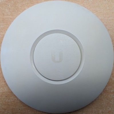 Ubiquiti UniFi AP AC Lite - WiFi 5 (GigE) Access Point (ohne Halterung)