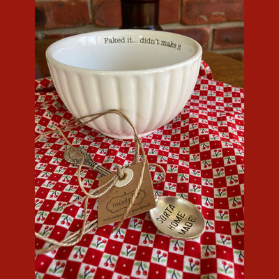Mud Pie Faked It Didn't Make It Sorta Home Made Bowl & Spoon Set Dip Party Dish