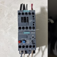 SIEMENS SIRIUS CONTACTOR AND OVERLOAD RELAY 3RT2016-1AK61 & 3RU2116-1HBO