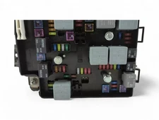 2012-2016 Chevrolet Sonic 1.4L Engine Compartment Fuse Box OEM