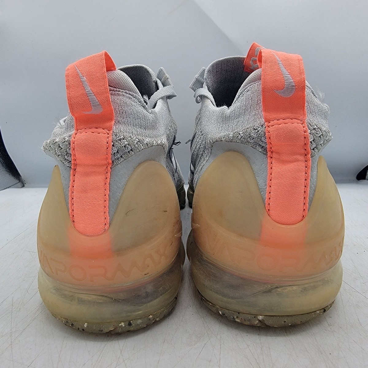 Nike Air VaporMax 2021 Flyknit Size 11 Grey Fog Bright Mango 