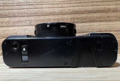 Olympus Quick Flash AFL Quartz Date QD Point & Shoot Film Camera