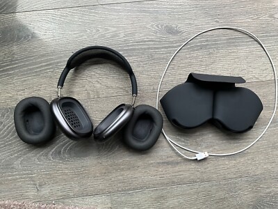 Original Apple Airpods Max Lighning
