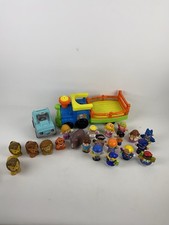 Fisher Price Little People Lot Of 21 animals people 2 Vehicles
