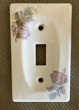 Ancienne assiette interrupteur porcelaine peinte à la main fleur lilas 4,5" élégante