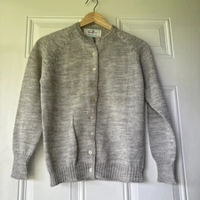 VTG Size 36 Glenover Hand Loomed 100% Virgin Wool Cardigan