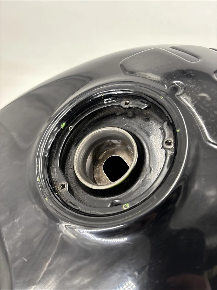 Kawasaki ZX 600 J 2001 2000-2001 tanque de combustible y grifo Foto 4 de 4