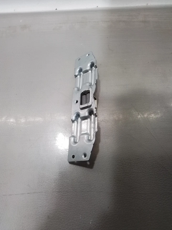 Captura de puerta secadora Maytag Máxima N.º de parte: W10208254 Foto 2 de 4