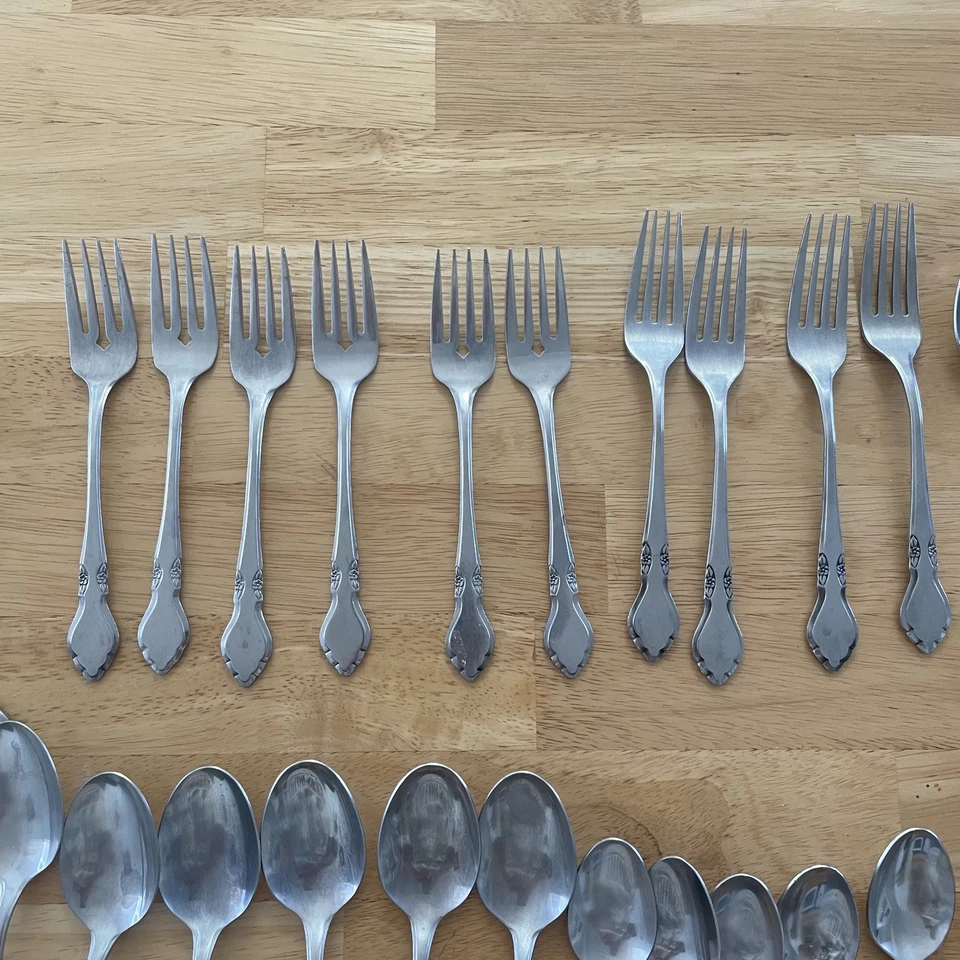 Conjunto de Talheres de Aço Inoxidável Vintage Northland Muette – 32 Peças Modernas Meados do Século  - Imagem 4 de 4