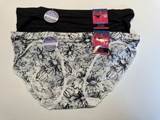 NWT Maidenform Invisible Look Bikini Panties DMBTBK Size XL 8 2 Pairs