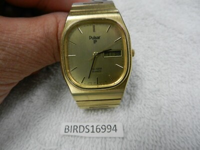 VERY RARE VINTAGE GOLD TN MENS PULSAR ALARM WATCH Y960-5049 ANALOG DIGI NEW BATT