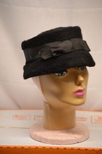 VINTAGE BLACK FUR LIKE LADIES HAT